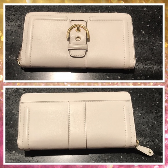 Coach Handbags - Coach Ivory Leather Buckle Wallet